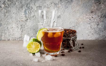 Espresso Tonic, czyli oryginalna kawa na zimno