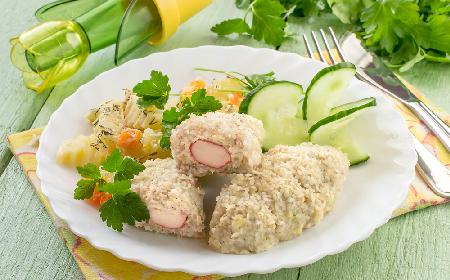 Oszukane zrazy z paluszków surimi: ekonomiczne danie rybne