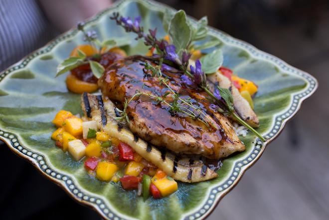 Jerk chicken - aromatyczny filet z kurczka po jamajsku